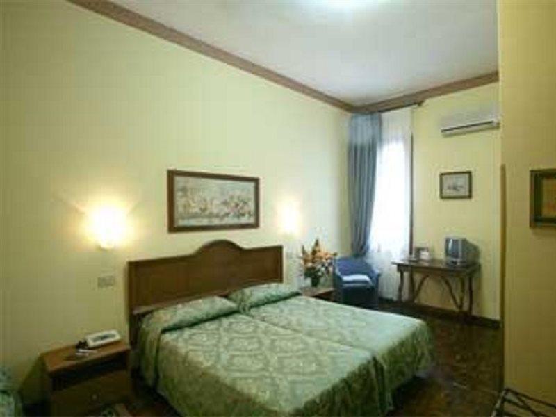 Hotel Florida Venetië Buitenkant foto