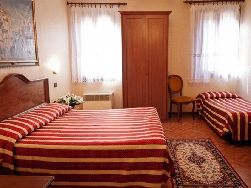 Hotel Florida Venetië Buitenkant foto